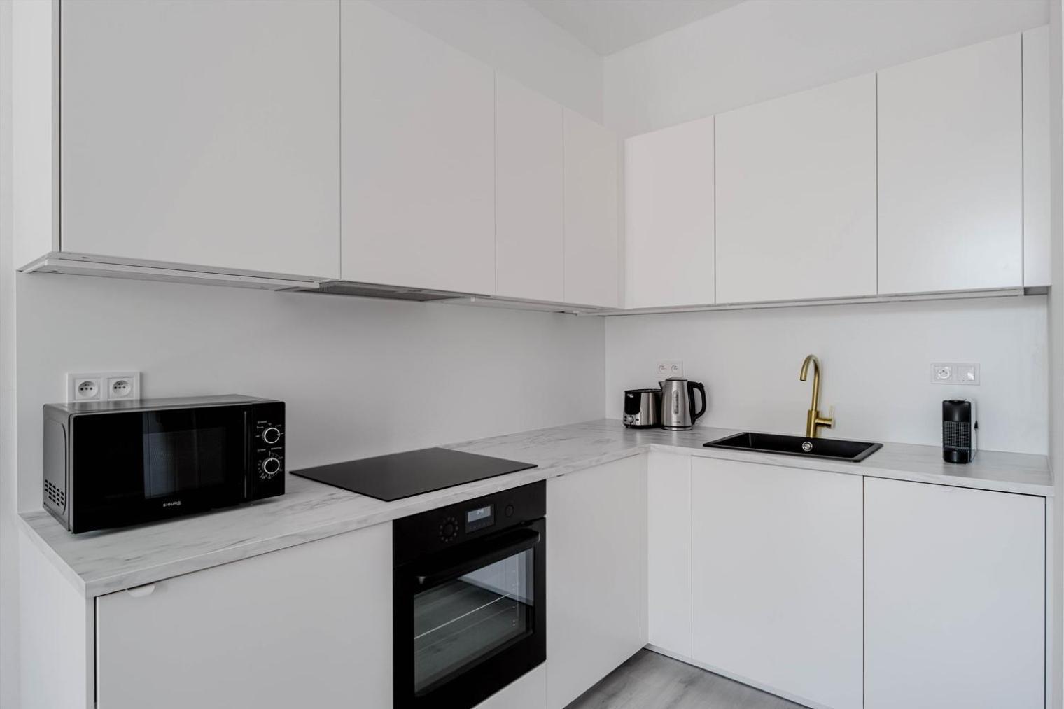 Apartment Blueground Vrsovice Furnished Dining Area Prg-13 *